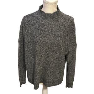 Gray Staccato Sweater Woman’s Size Medium